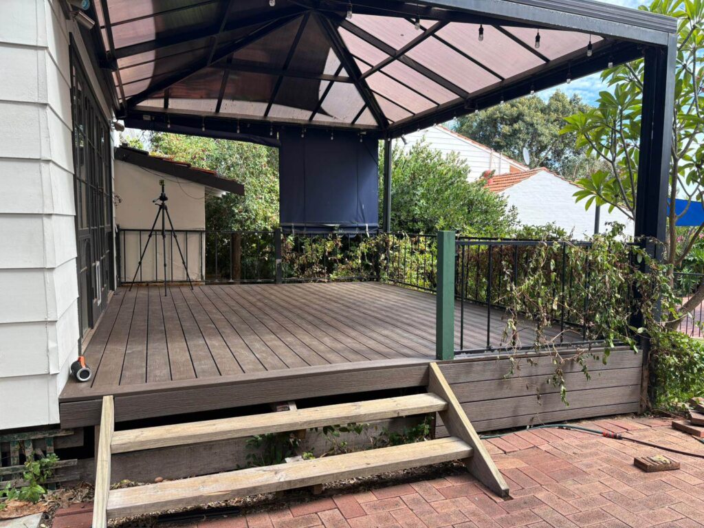 aluminium fence installer Perth